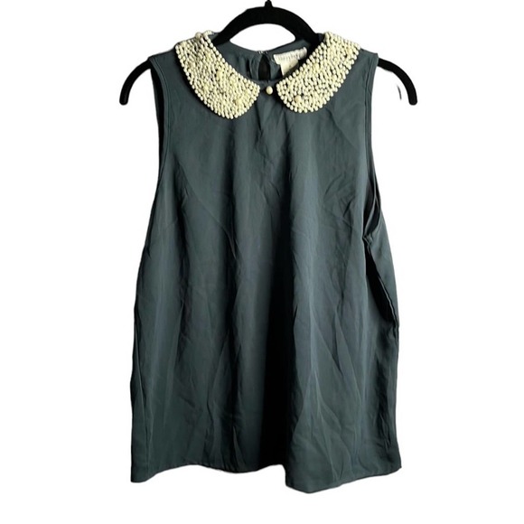 Dizzy Lizzy Tops - 𝅺DIZZY Lizzy Gray Sleeveless Sheer Blouse Pearl Embellished Collar Size Medium